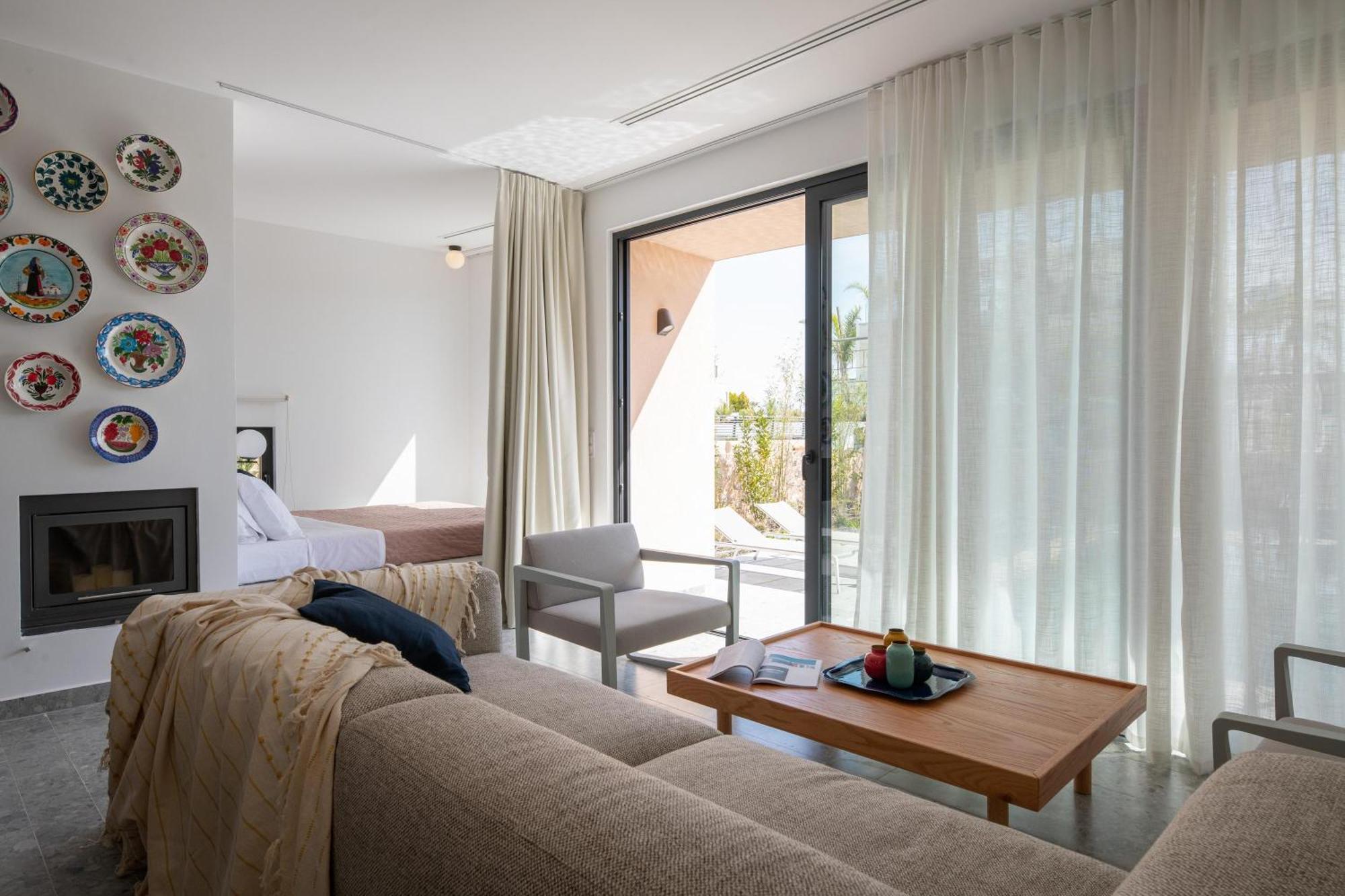 Nisi Living Concept Villa Jaliszósz Szoba fotó